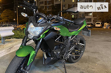 Мотоцикл Без обтекателей (Naked bike) Kawasaki Z 250SL 2016 в Киеве