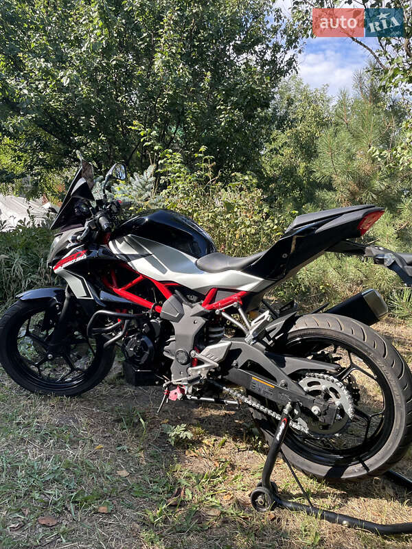 Мотоцикл Без обтекателей (Naked bike) Kawasaki Z 250SL 2018 в Орловщине