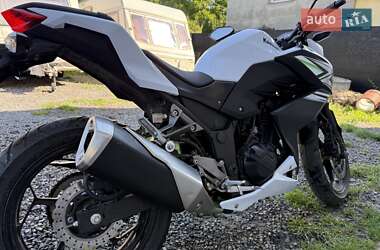 Спортбайк Kawasaki Z 250SL 2014 в 