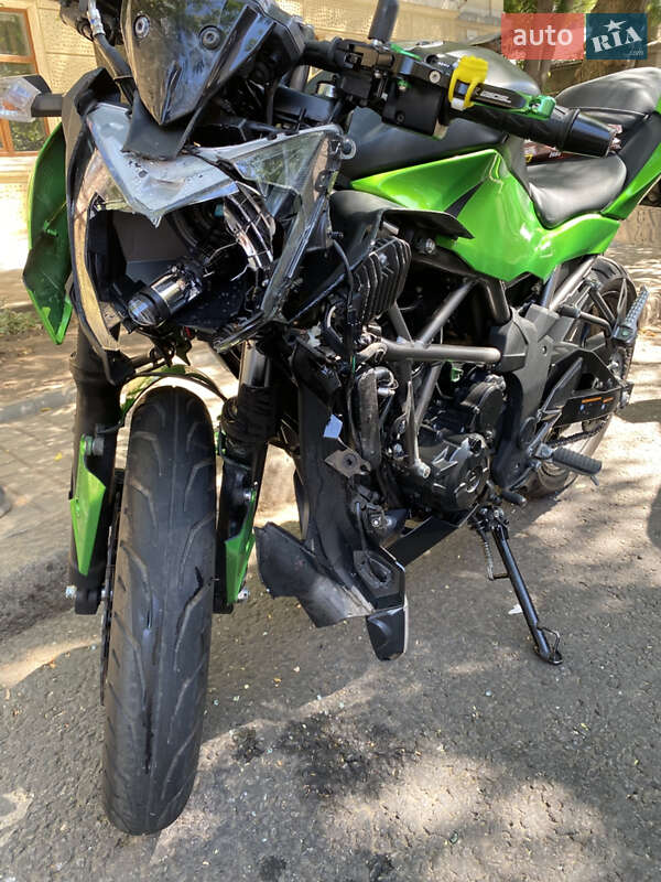 Мотоцикл Без обтекателей (Naked bike) Kawasaki Z 250SL 2016 в Одессе