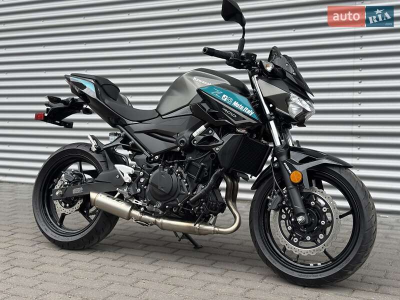 Kawasaki Z 400 2023