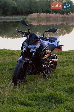 Мотоцикл Без обтекателей (Naked bike) Kawasaki Z 400 2019 в Гайвороне