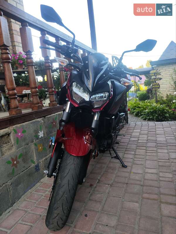 Мотоцикл Без обтекателей (Naked bike) Kawasaki Z 400 2019 в Киеве