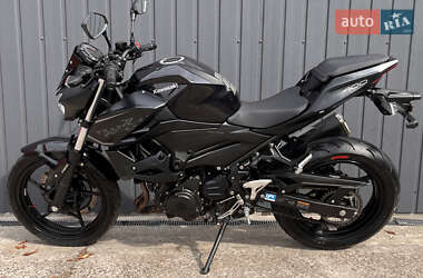 Мотоцикл Без обтікачів (Naked bike) Kawasaki Z 400 2021 в 