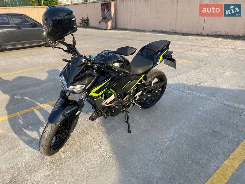 Kawasaki Z 400 2019