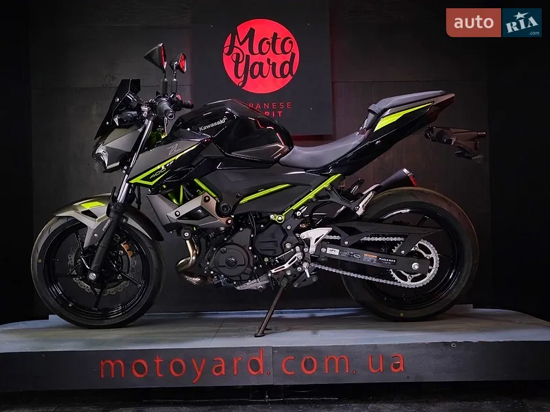 Kawasaki Z 400 2023