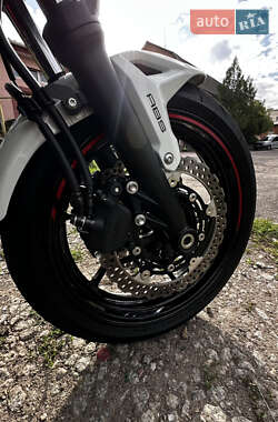 Мотоцикл Без обтекателей (Naked bike) Kawasaki Z 650 2022 в 