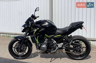 Мотоцикл Без обтекателей (Naked bike) Kawasaki Z 650 2018 в 