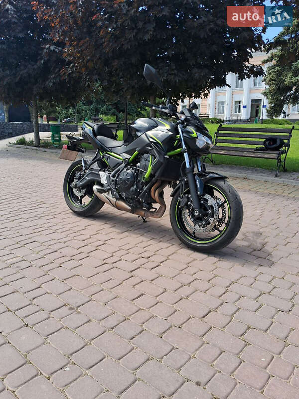 Мотоцикл Спорт-туризм Kawasaki Z 650 2022 в Киеве
