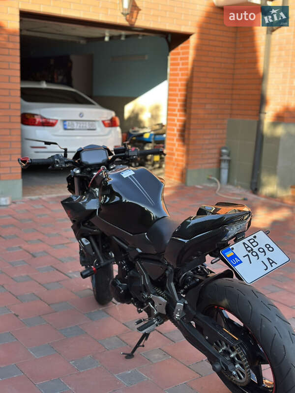 Мотоцикл Классик Kawasaki Z 650 2022 в Виннице