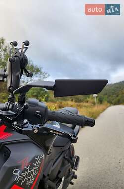Мотоцикл Без обтікачів (Naked bike) Kawasaki Z 650 2023 в  фото 20 Мотоцикл Без обтікачів (Naked bike) Kawasaki Z 650 2023 в
