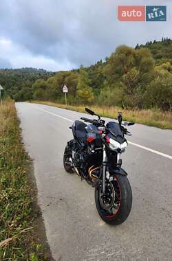 Мотоцикл Без обтікачів (Naked bike) Kawasaki Z 650 2023 в  фото 16 Мотоцикл Без обтікачів (Naked bike) Kawasaki Z 650 2023 в