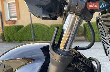 Мотоцикл Без обтекателей (Naked bike) Kawasaki Z 750 2005 в 