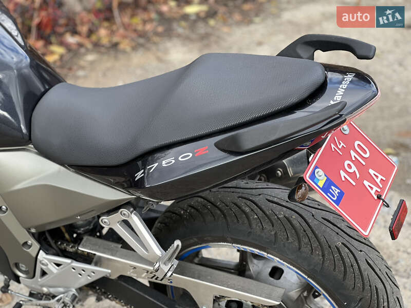 Мотоцикл Спорт-туризм Kawasaki Z 750 2005 в Вінниці фото 19 Мотоцикл Спорт-туризм Kawasaki Z 750 2005 в Вінниці