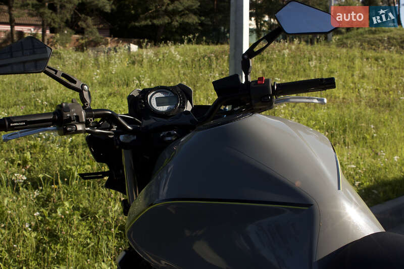 Спортбайк Kawasaki Z 750R 2004 в Новояворівську фото 4 Спортбайк Kawasaki Z 750R 2004 в Новояворівську