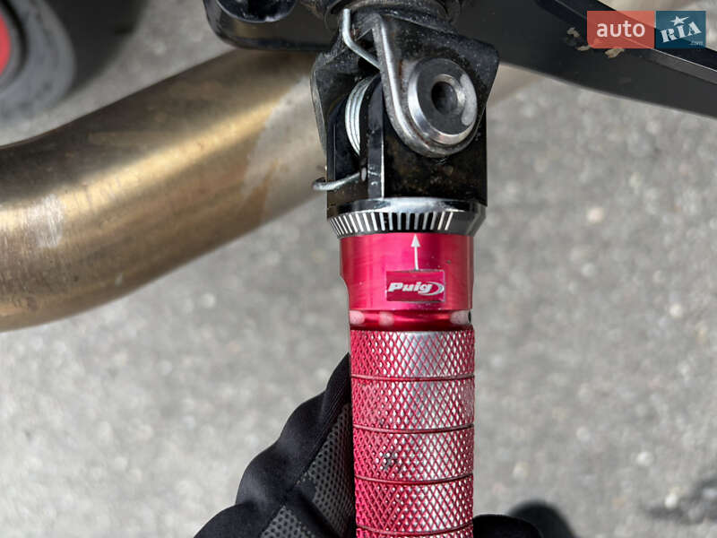 Мотоцикл Без обтекателей (Naked bike) Kawasaki Z 750R 2011 в Виннице