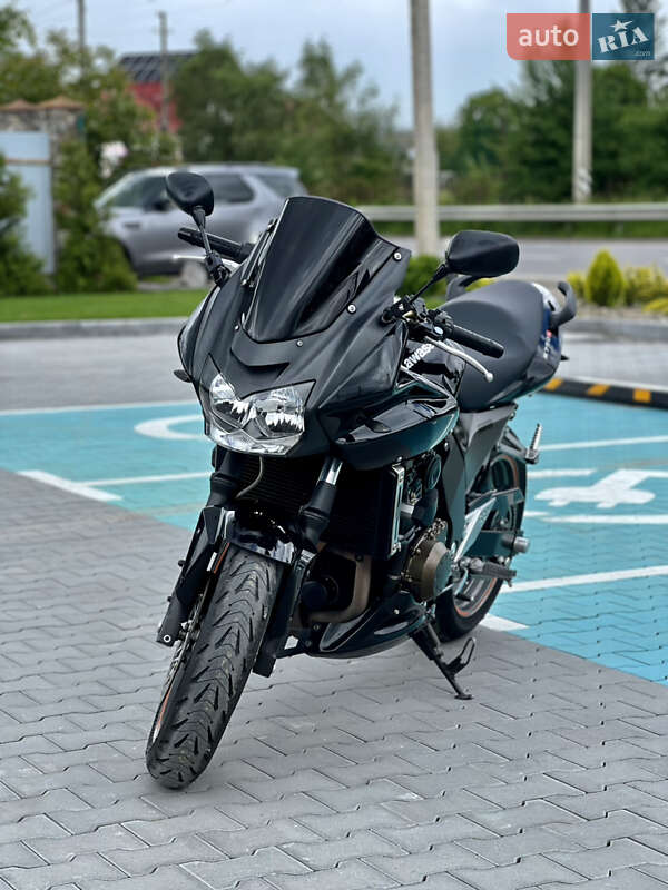 Мотоцикл Спорт-туризм Kawasaki Z 750S 2005 в Виннице