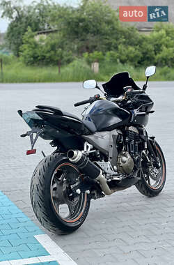 Мотоцикл Спорт-туризм Kawasaki Z 750S 2005 в 