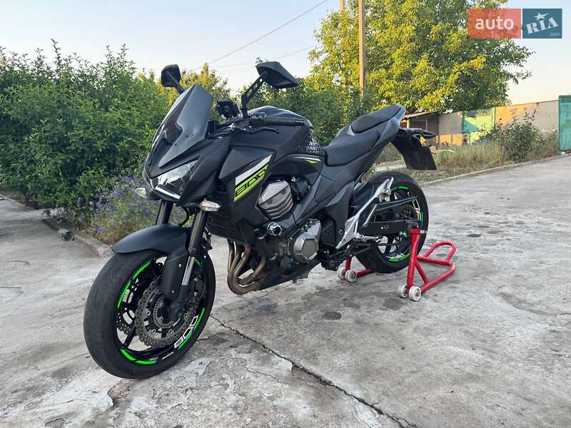Спортбайк Kawasaki Z 800 2016 в Павлограді