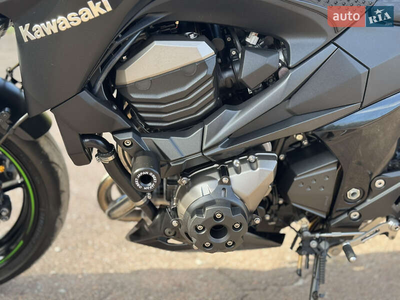Мотоцикл Без обтекателей (Naked bike) Kawasaki Z 800 2013 в Сновске