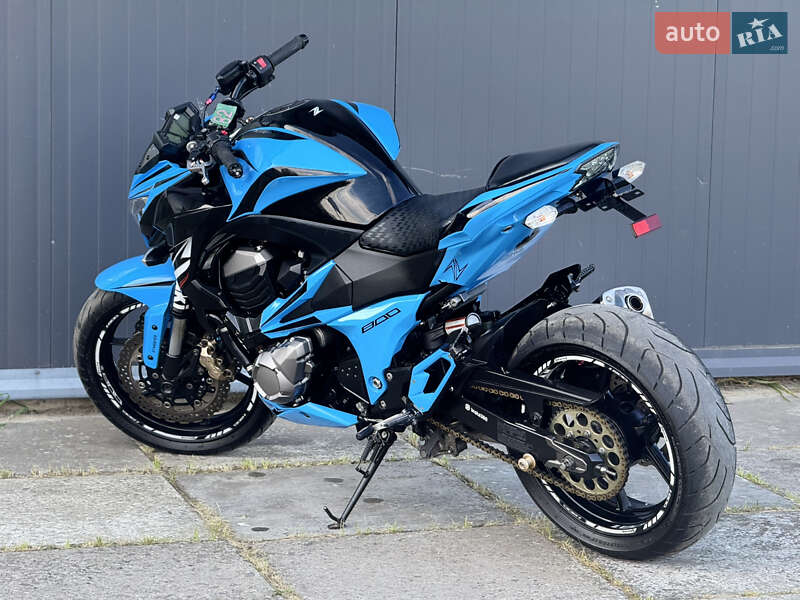 Спортбайк Kawasaki Z 800 2014 в Львове