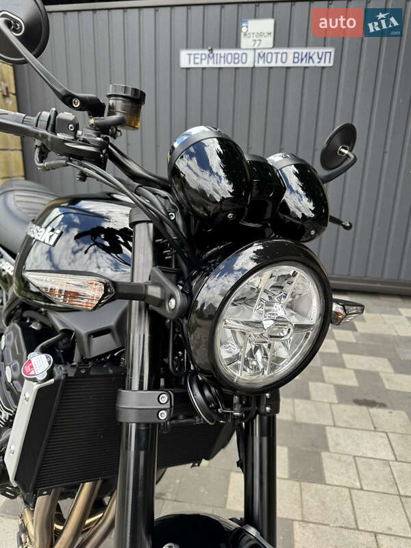 Мотоцикл Без обтікачів (Naked bike) Kawasaki Z 900RS 2021 в Новомосковську