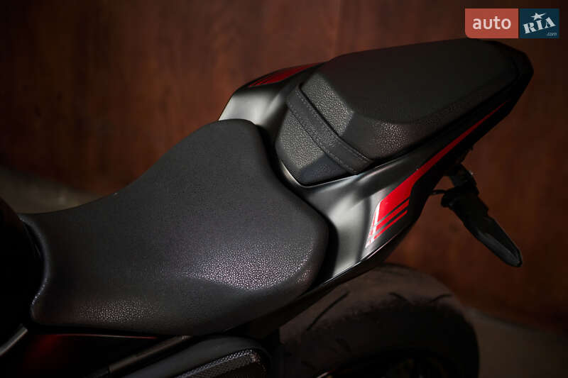 Мотоцикл Без обтікачів (Naked bike) Kawasaki Z900 2020 в Дніпрі