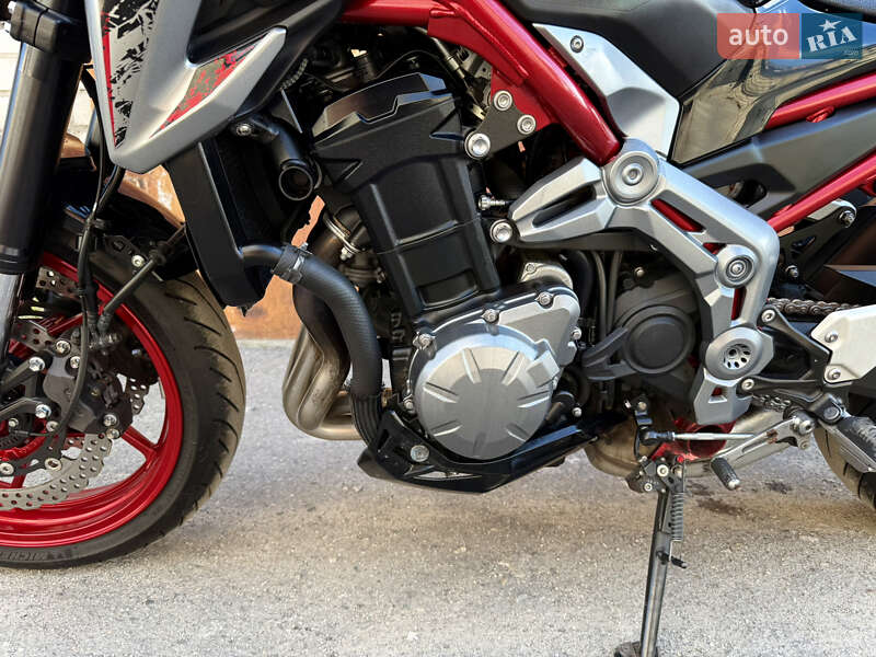 Мотоцикл Без обтекателей (Naked bike) Kawasaki Z900 2018 в Днепре фото 7 Мотоцикл Без обтекателей (Naked bike) Kawasaki Z900 2018 в Днепре