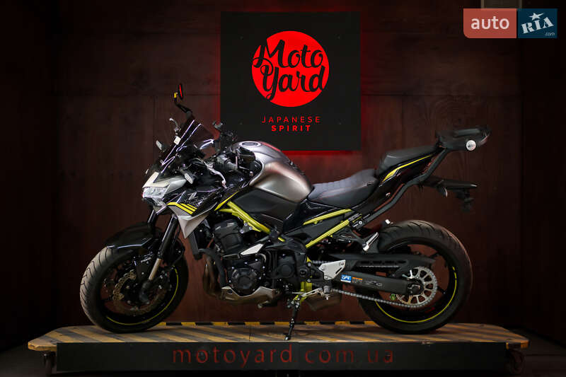 Мотоцикл Без обтікачів (Naked bike) Kawasaki Z900 2020 в Дніпрі