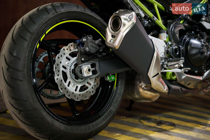 Мотоцикл Без обтікачів (Naked bike) Kawasaki Z900 2020 в Дніпрі
