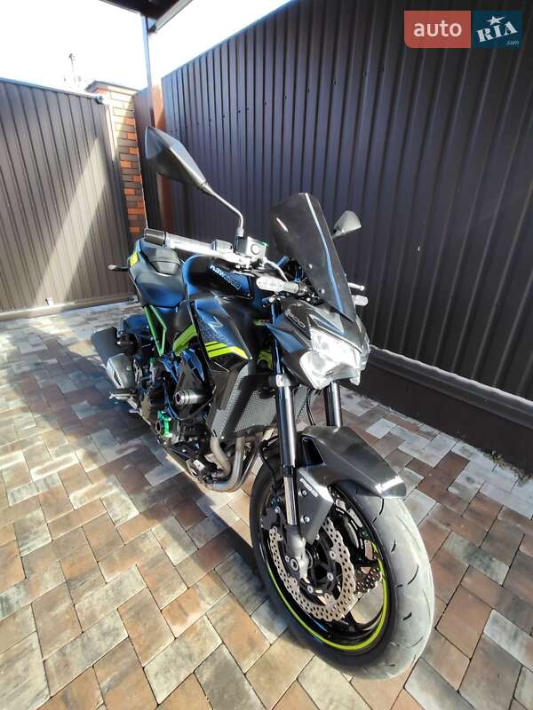Мотоцикл Без обтекателей (Naked bike) Kawasaki Z900 2021 в Белогородке фото 2 Мотоцикл Без обтекателей (Naked bike) Kawasaki Z900 2021 в Белогородке