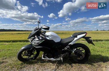 Мотоцикл Без обтекателей (Naked bike) Kawasaki Z 2014 в 