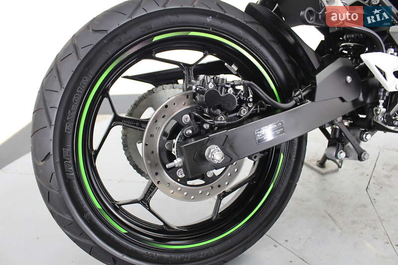 Мотоцикл Без обтекателей (Naked bike) Kawasaki Z 2024 в Гнивани