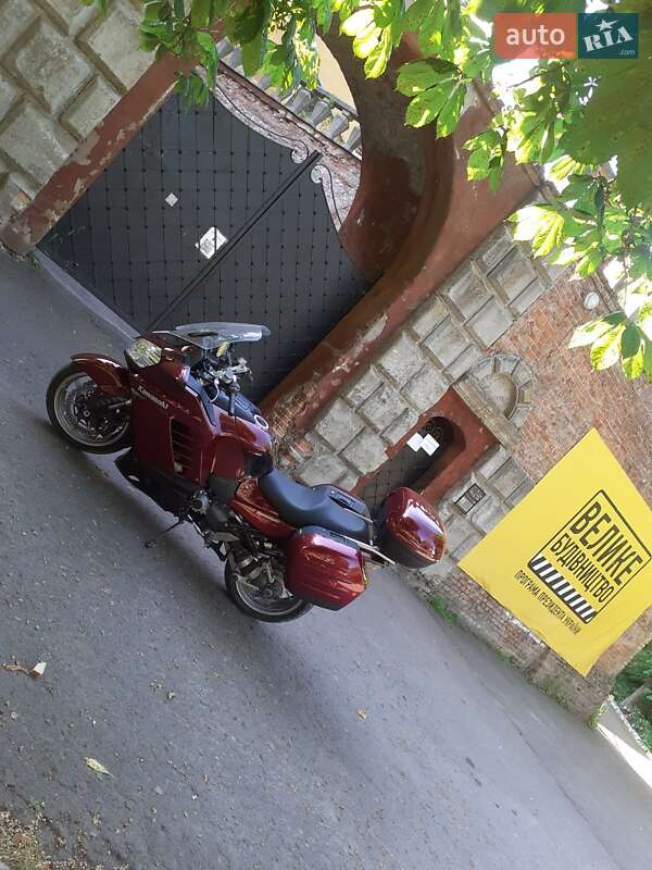 Мотоцикл Спорт-туризм Kawasaki ZG 1400 2008 в Сарнах