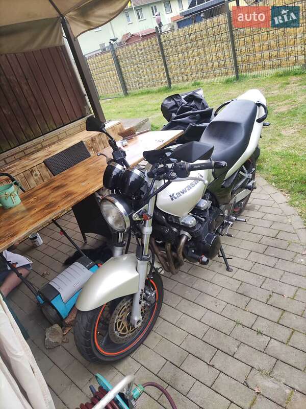 Мотоцикл Классик Kawasaki ZR 7S 2002 в Одессе