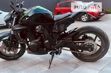 Мотоцикл Спорт-туризм Kawasaki ZR 2004 в 