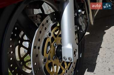 Мотоцикл Классик Kawasaki ZR 2001 в 