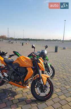 Мотоцикл Без обтекателей (Naked bike) Kawasaki ZR 2007 в 
