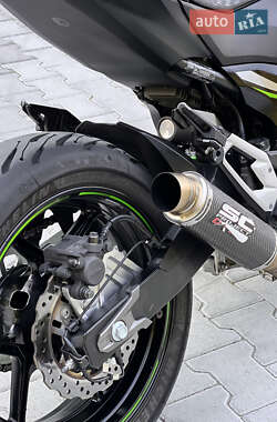 Мотоцикл Без обтекателей (Naked bike) Kawasaki ZR 2015 в 