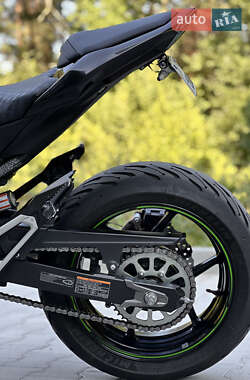 Мотоцикл Без обтекателей (Naked bike) Kawasaki ZR 2015 в 