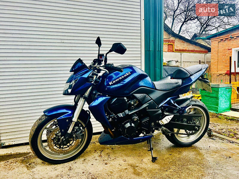 Мотоцикл Без обтекателей (Naked bike) Kawasaki ZR 2008 в 