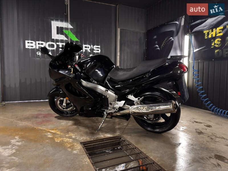 Спортбайк Kawasaki ZX 12R 2002 в Ивано-Франковске фото 11 Спортбайк Kawasaki ZX 12R 2002 в Ивано-Франковске