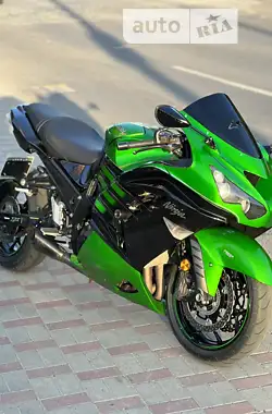 kawasaki_zx-14__504420390sx.webp