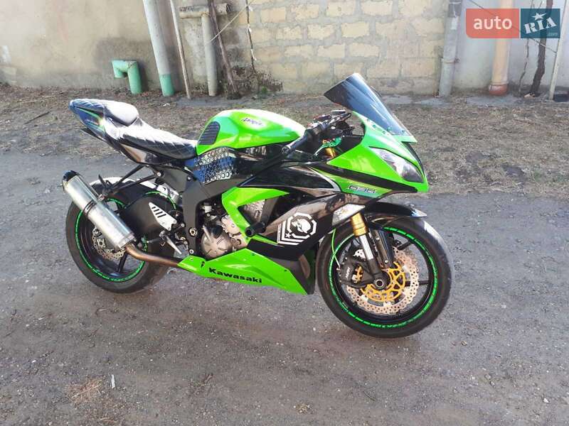 Спортбайк Kawasaki ZX 6R 636 2015 в Одессе