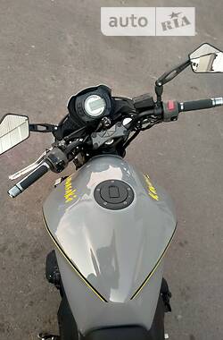 Мотоцикл Спорт-туризм Kawasaki ZX 750F 2004 в 
