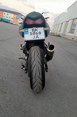 Мотоцикл Спорт-туризм Kawasaki ZX 750F 2004 в 