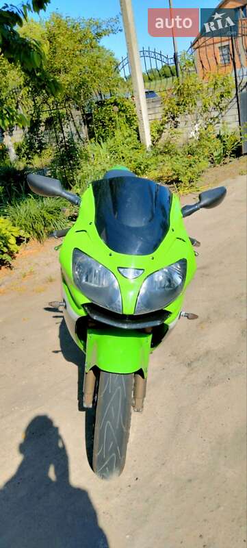 Спортбайк Kawasaki ZX 9R 2005 в Житомирі