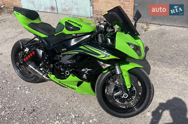 Спортбайк Kawasaki ZX 2009 в Переяславі