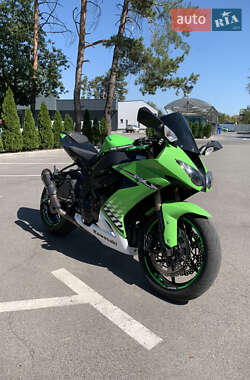 Спортбайк Kawasaki ZX 2008 в Киеве