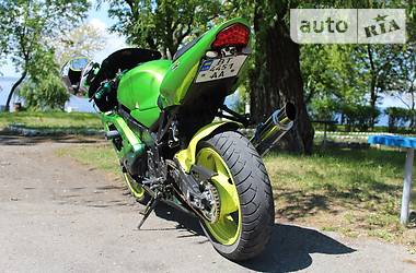 Спортбайк Kawasaki ZXR 1999 в Херсоне